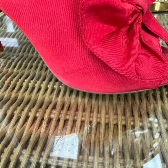 Vince Camuto heels - Picture 5 of 8